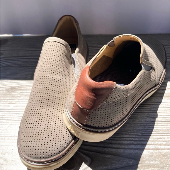 JOHNSTON & MURPHY McGUFFEY SLIP-ON SHOES - Picture 8 of 8